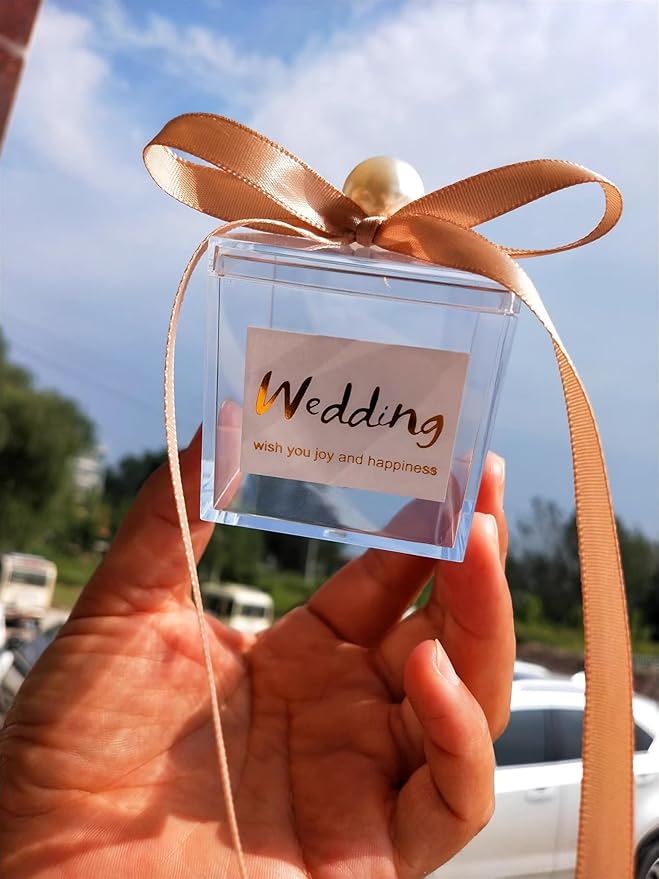 KissYou Small Acrylic Box with Lid Clear Square Cube Transparent Candy Jewelry Storage Containers Graduation Wedding Birthday Party Candy Boxes Decorations