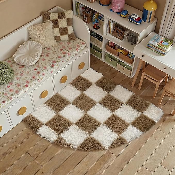 PureCozy Checkered Rug 6ft Radius Corner for Playroom, Beige and White Modern Shag Super Soft Washable Fluffy Rugs Indoor Fuzzy Carpet for Bedroom Home Dorm Aesthetic Decor