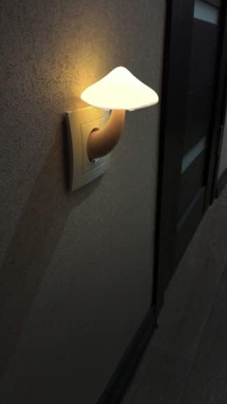 AUSAYE 4 Pack Plug in Night Light, Mushroom Light LED Nightlights for Kids, Adults, Bedroom, Bathroom,Hallway, Stairs, Kitchen White