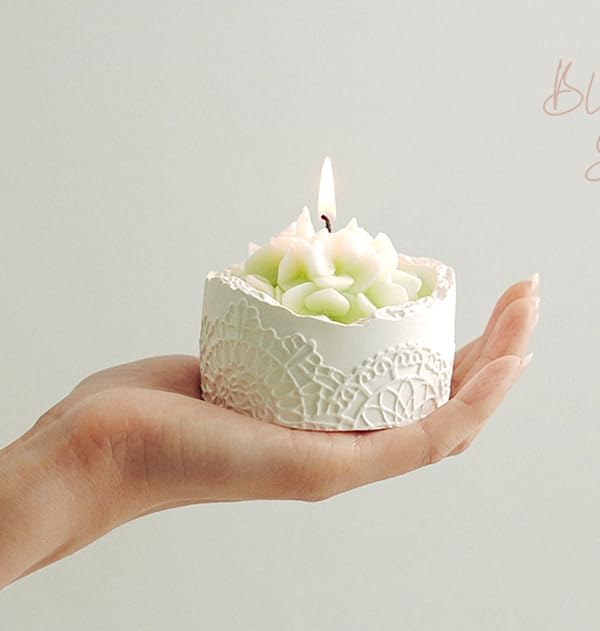 Green Hydrangea Flower Scented Candle - Decorative Lace Cup Candle, Rustic Floral Candle Gift, Home Fragrance Decor, Spring Summer Decorations, Valentine's Day Birthday Gifts for Women Mom Wife