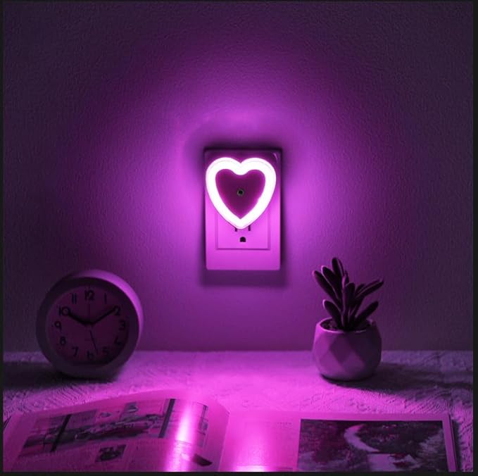 LED Night Lights Plug in(4-Pack), Dusk to Dawn Sensor Auto-On/Off, Cute Nightlight Heart Shaped 0.5W for Bedroom, Bathroom, Kids Room, Nursery, Hallway (Pink)