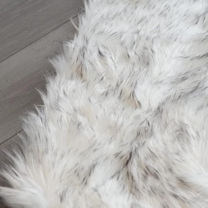ORINOVA White and Gray Furry Carpet for Bedroom Fuzzy Faux Sheepskin Washable Fur Area Rugs for Living Room Rug 4x6 Rectangle Nursery Rug