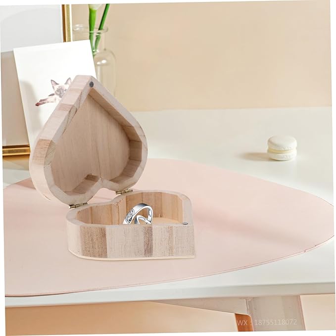 LIFKOME Vintage Heart-shaped Wooden Jewelry Box with Large Capacity for Women Makeup Organizer Case for Home Decor and Scratch Protection