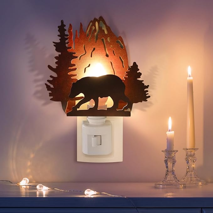 Tuanse Forest Bear Plug in Night Light Wilderness Farmhouse Bear Forest Mountain Night Light Decorative Vintage Cabin Metal LED Lamp Decor for Holiday Bedroom Living Room Bathroom Christmas Gift