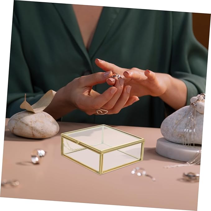 Luxury Glass Jewelry Storage Box Lidded Glass Case for Trinkets Perfume and Cosmetic Organizer Small Jewelry Organizer Home Decorative Storage