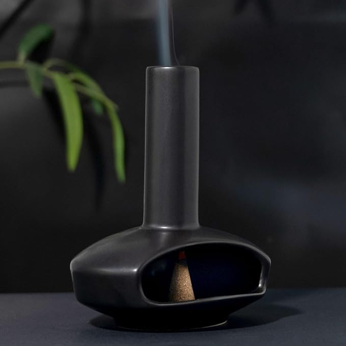 Handcrafted Mini Ceramic Chiminea Palo Santo Holder – Unique Incense Stick Burner for Meditation, Yoga, and Aromatherapy – Perfect Home Decor Accessory for Personal Rituals and Mindfulness Practices