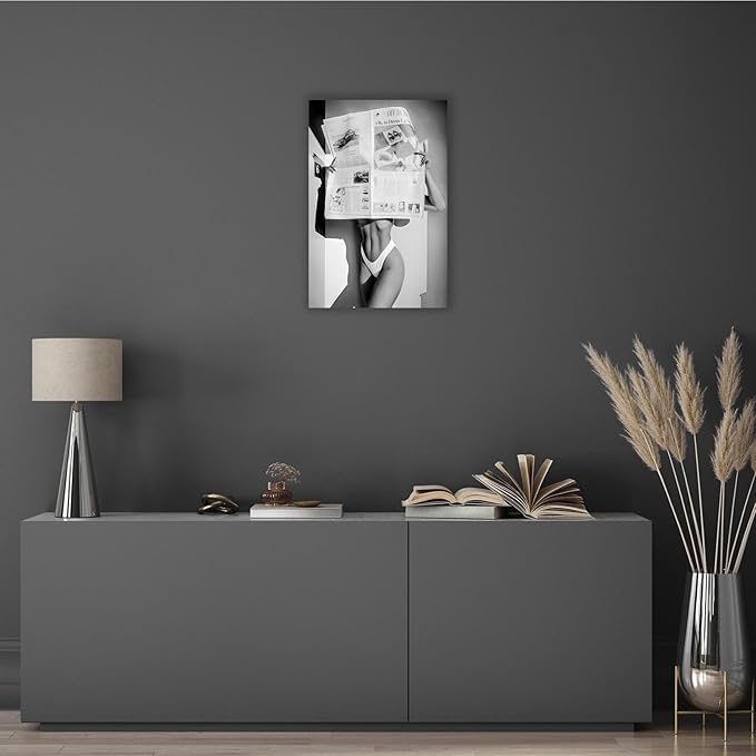 Sexy Glamorous Newspaper Reader Poster Feminist Hot Girls Canvas Wall Art Retro Black And White Room Aesthetic Women Prints Painting For Home Bedroom Dorm Wall Decor 12x16in Framed