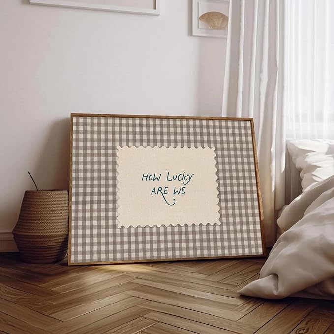 Vintage Canvas Wall Art How Lucky Are We Positive Quote Vintage Gingham Canvas Poster Inspirational Canvas Wall Decor Trendy Preppy Aesthetic Posters for Bedroom Dorm Apartment Decor 24x16in Unframed
