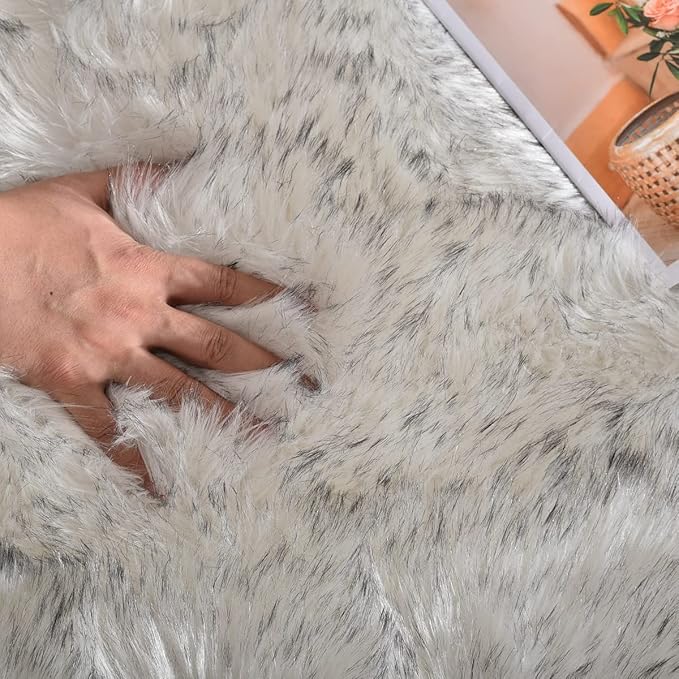 ORINOVA White and Grey Round Rugs 6ft Circle Furry Rug for Living Room Washable Shag Faux Sheepskin Fluffy Fur Rugs for Bedroom Nursery Rug