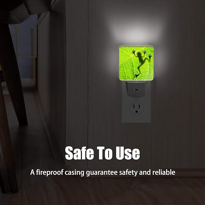 Frog Night Light，Green Leaf Night Lights Plug into Wall Decor for Bedroom,Bathroom, Hallway,Kitchen, Dusk to Dawn Sensor Nightlights for Boys Girls Women Men Room Gifts