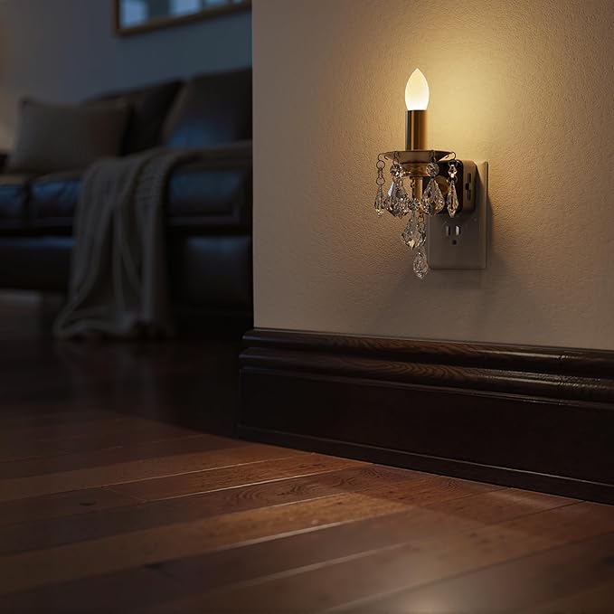 Briignite Chandelier Night Lights Plug into Wall, LED Warm Night Light with Dusk to Dawn Sensor, 0-100LM Dimmable, Decorative Gold Candle-Style Nightlight for Bedroom, Bathroom, Hallway, Stairway