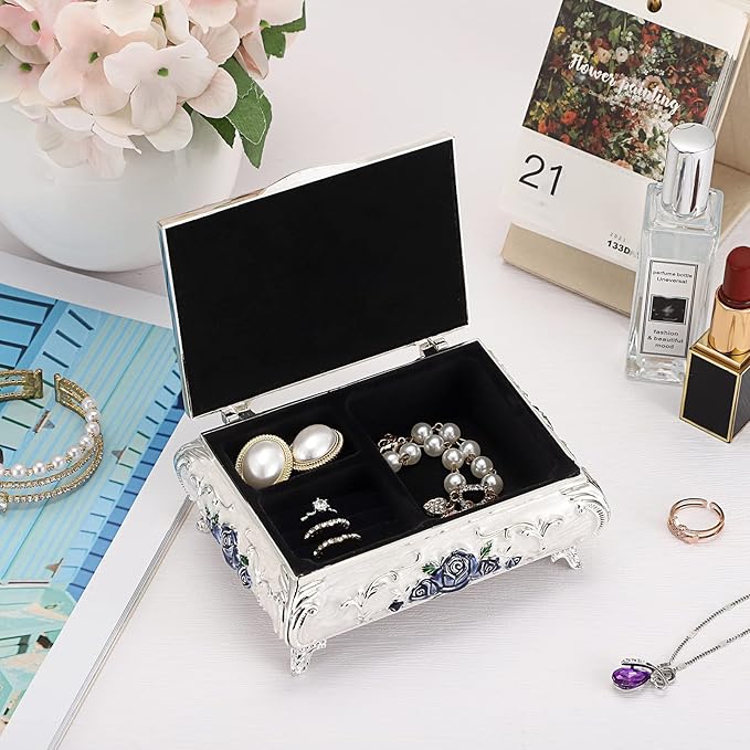 Hipiwe Metal Decorative Jewelry Box Vintage Treasure Chest Case Ornate Trinket Organizer Earrings Necklace Bracelet Storage Box Ring Holder Keepsake Box for Women
