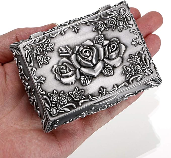 Hipiwe Vintage Metal Jewelry Box Small Trinket Jewelry Storage box For Rings Earrings Necklace Treasure Chest Organizer Antique jewelry Keepsake gift Box Case for Women (Small)