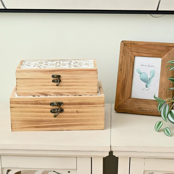 DECOR4SEASON Wooden Storage Box Set of 2 - Hand Carved Floral Decorative Boxes with Hinged Lids - Solid Pine Keepsake Organizer for Jewelry, Photos, and Rustic Farmhouse Home Décor