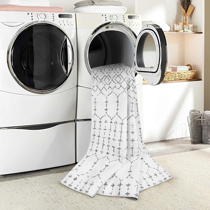 Lahome Moroccan Entryway Washable Rugs 2x3 Non-Slip Thin Kitchen Rug Throw Small Area Rugs for Bedroom Accent Print Bathroom Mat White Floor Indoor Doormat Carpet for Laundry Living Room Hana