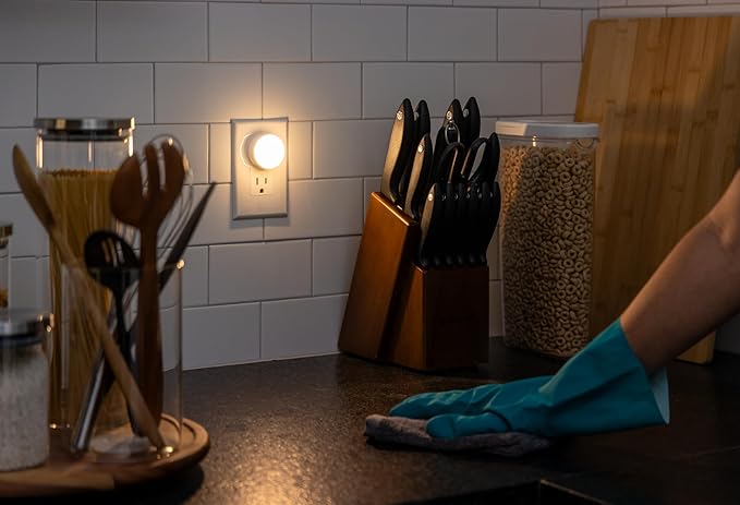 Lights by Night Plug In Night Light Bedroom Decor Apartment Essentials LED Lights Ambient Lighting Dusk to Dawn Sensor Nightlight Bathroom, 6 pack