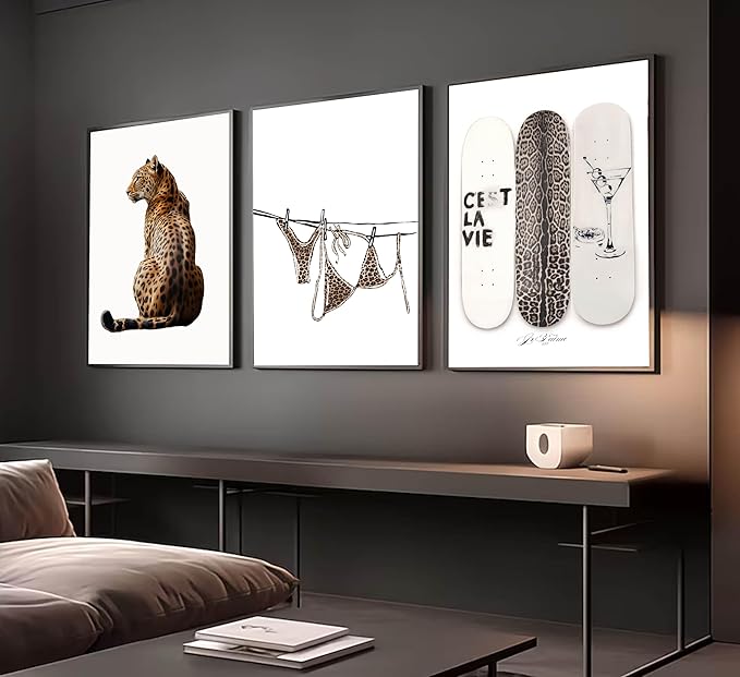 3Pcs Trendy Leopard Print Canvas Wall Art Stylish Female Aesthetic Poster Cheetah Printed Preppy Fashion Skateboard Picture Wall Decor for Bedroom Apartment Dorm Living Room Home Decoration Unframed