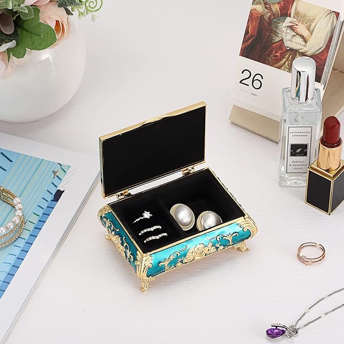 Hipiwe Vintage Metal Jewelry Box Small Treasure Chest Case Trinket Organizer Earrings Necklace Bracelet Storage Box Ring Box Holder Keepsake Box for Women