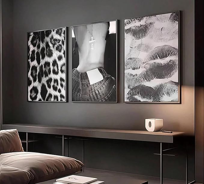 Set of 3 Fashion Chic Wall Art Kiss Lips Poster Leopard Picture Wall Decor Trendy Y2k Print Black and White Aesthetic Girly Room Decor for Bedroom Living Room Dorm Home Decoration Unframed 16"x24"