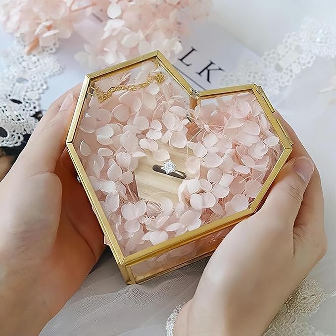 Small Glass Heart Shaped Jewelry Box Clear Ring Trinkets Box with Lid Gold Makeup Organizer Desktop Display Lidded Treasure Box Lady and Girls Gift