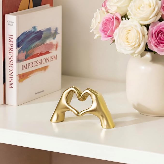 Gold Decor Living Room – Mini Small Heart Hands Sculpture – Shelf Decor Aesthetic – Cute Home Accent Table & Shelves – Love Statue - Gifts Girlfriend, Wife, Women, Teen Girls, Valentine (Gold, Mini)