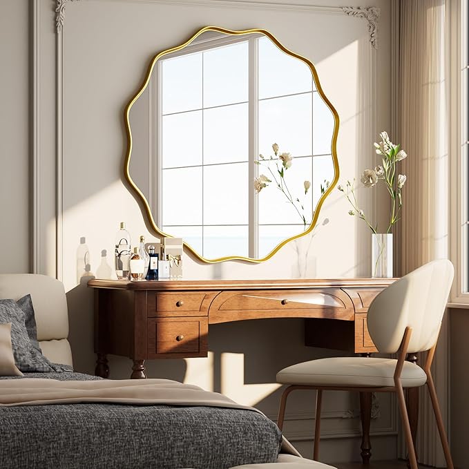 Round Wavy Mirror - 30 Inch Bathroom Vanity Mirror Metal Frame Circle Wall Mounted Mirror for Bedroom Living Room Entryway, Gold