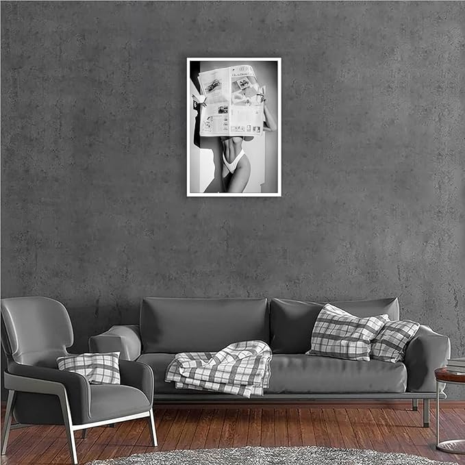 Sexy Glamorous Newspaper Reader Poster Feminist Hot Girls Canvas Wall Art Retro Black And White Room Aesthetic Women Prints Painting For Home Bedroom Dorm Wall Decor 12x16in Unframed