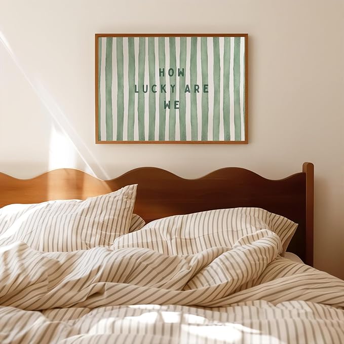 Trendy Wall Art How Lucky are We Positive Quote Inspirational Poster Canvas Print Green Preppy Wall Art Minimalist Girly Aesthetic Room Decor for Bedroom Office Apartment Dorm, Unframed 24"x16"