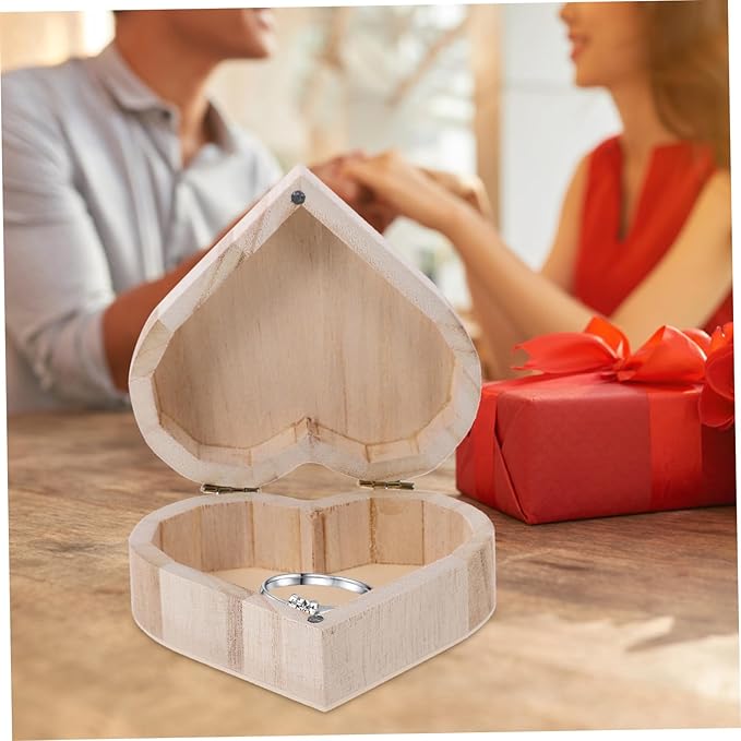 LIFKOME Vintage Heart-shaped Wooden Jewelry Box with Large Capacity for Women Makeup Organizer Case for Home Decor and Scratch Protection