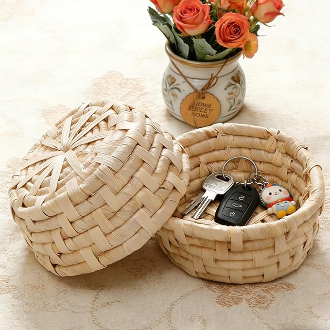 Round Key Basket Bowl for Entryway, Decorative Key Tray, Decorative Baskets, for Kitchen Counter Bedside Living Room Entrance Hall.