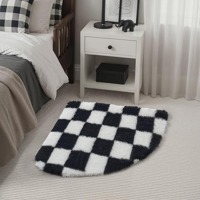PureCozy Checkered Rug 6ft Radius Corner for Playroom, Black and White Modern Shag Super Soft Washable Fluffy Rugs Indoor Fuzzy Carpet for Bedroom Home Dorm Aesthetic Decor