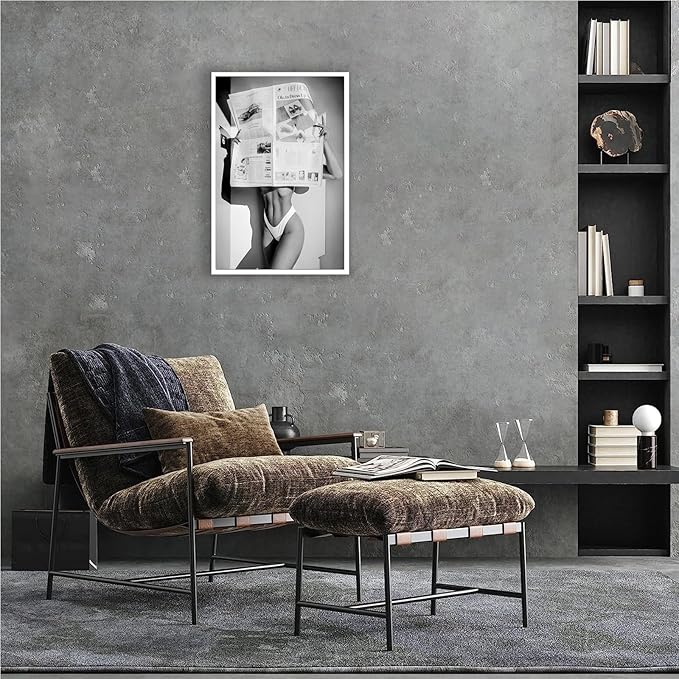 Sexy Glamorous Newspaper Reader Poster Feminist Hot Girls Canvas Wall Art Retro Black And White Room Aesthetic Women Prints Painting For Home Bedroom Dorm Wall Decor 16x24in Unframed