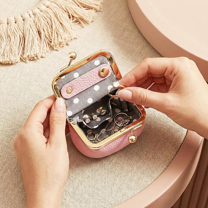 Genuine Leather Mini Jewelry Box Portable Vintage-Inspired Leather Small Coin Purse Jewelry Organizer Case Mini Travel Ring Box with Kiss Lock for Women Earring Ring Necklace