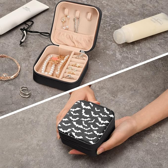 Jewelry Boxes for Women, Halloween Black Bat Small Kids Organizers Teenage Girls Christmas Gift Ages 8-12 Packaging Necklace Earrings Ring, PU Leather Velvet