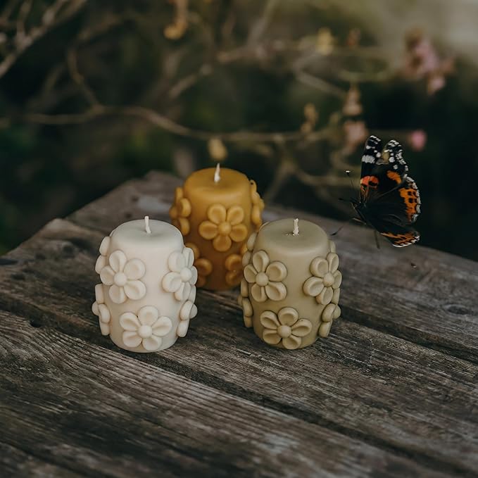 Lyrow 3 Pcs Daisy Pillar Candles 3D Embossed Floral Candle Set 3'' H Easter Decorative Candles for Spring Wedding Home Dinner Decor Housewarming Gifts