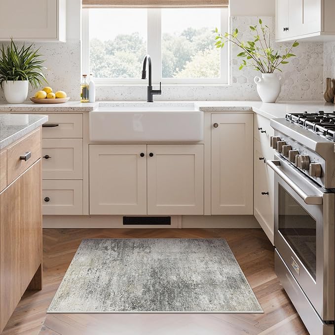 GENIMO 2x3 Rugs for Entryway Entrance, Modern Machine Washable Rug Ultra Soft Indoor Area Rugs 2x3 for Bedroom Kitchen Bathroom, Lightweight Low Pile Carpet with Non Slip Backing, Mist Grey