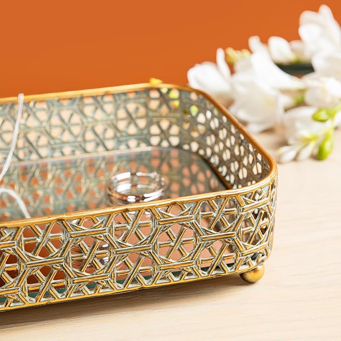 Glitzhome Set of 2 Oversized Gold Mirror Decorative Trays, Rectangular Metal Vanity Jewelry Perfume Tray Dresser Tray, Elegant Hollow-Carved Jewelry Organizer Makeup Trays