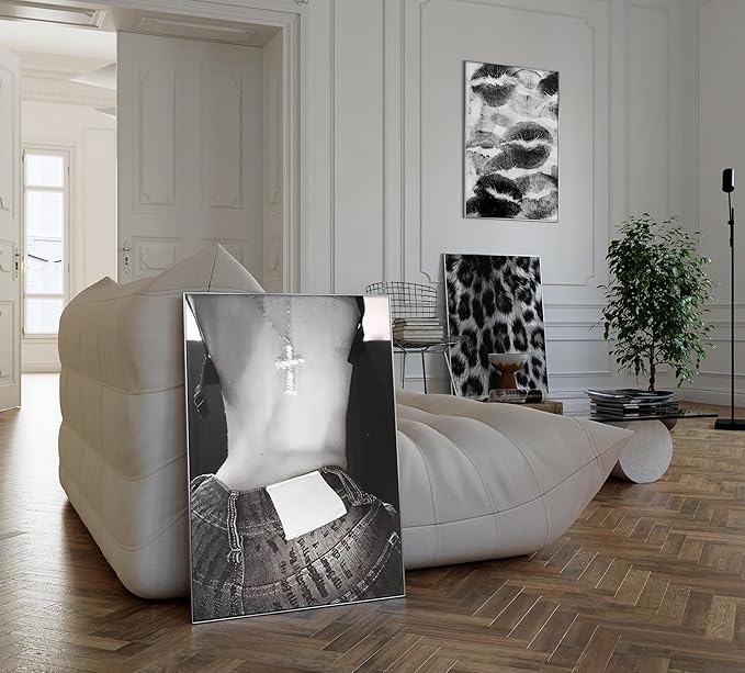 Set of 3 Fashion Chic Wall Art Kiss Lips Poster Leopard Picture Wall Decor Trendy Y2k Print Black and White Aesthetic Girly Room Decor for Bedroom Living Room Dorm Home Decoration Unframed 12"x16"