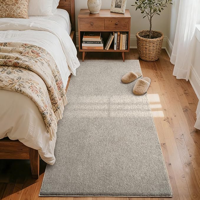 FinRèc 2x6 Washable Runner Rugs for Kitchen Hallway Bedroom, Low Pile Thin Rug Solid Color, Non-Slip Carpet Indoor for Home Decor (Greige/White)