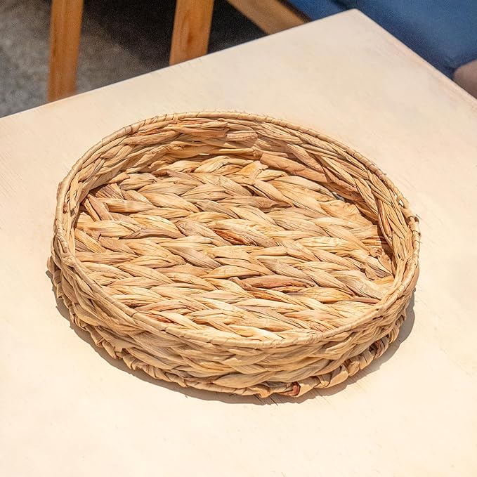 KINGWILLOW, Handmade Round Fruit Bowl Woven with Gourd Grass for Home Decor and Fruit Serving (Large)