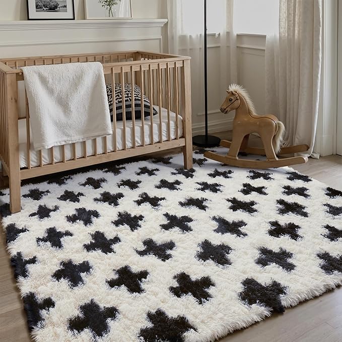 PureCozy Black and White Rug 4x6 for Living Room, Super Soft Modern Shag Rug Washable Fluffy Rugs Indoor Fuzzy Carpet for Bedroom Home Dorm Aesthetic Decor