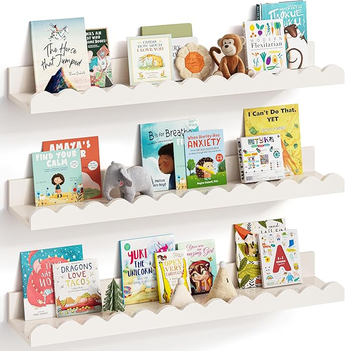 G&W Gruwald Nursery Book Shelves, Set of 3, Nursery Decor for Baby and Toddler, Scalloped Shelves, Book Shelf for Kids Rooms, Wall Book Shelf for Bedroom Kids, Floating Shelf for Wall