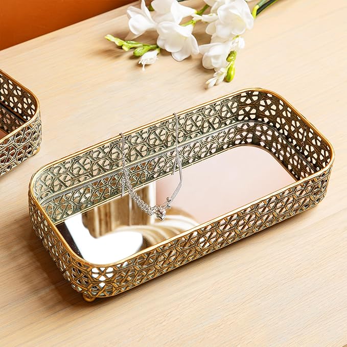 Glitzhome Set of 2 Oversized Gold Mirror Decorative Trays, Rectangular Metal Vanity Jewelry Perfume Tray Dresser Tray, Elegant Hollow-Carved Jewelry Organizer Makeup Trays