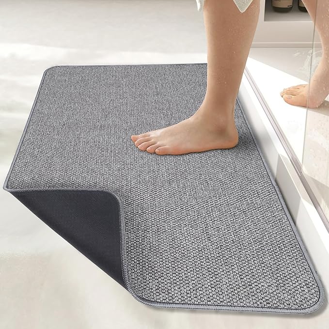 Bosap Bath Mat,Ultra Thin Bathroom Runner Rugs,Large Bath Mats for Bathroom,Quick Dry,Non-Slip,Machine Washable,Low Pile,Bath Rug,Shower Outside,Sink,Home Decor Accessories.Grey,1'5"x2'11"（17x35inch）