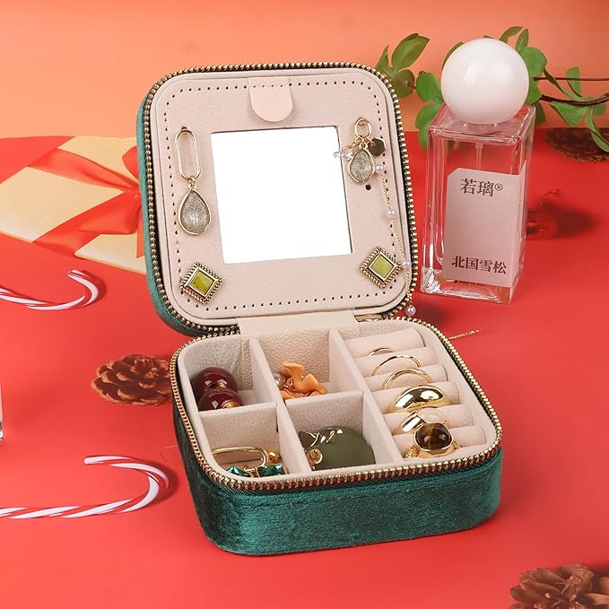OceeK Travel Jewelry Case Box with Mirror,Travel Jewelry Box Organizer Holder Stocking Stuffers,Green,1 Pack