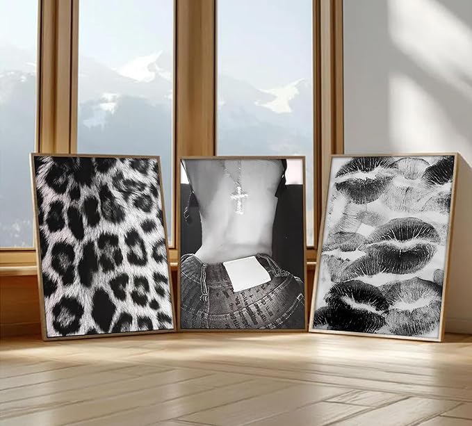 Set of 3 Fashion Chic Wall Art Kiss Lips Poster Leopard Picture Wall Decor Trendy Y2k Print Black and White Aesthetic Girly Room Decor for Bedroom Living Room Dorm Home Decoration Unframed 12"x16"