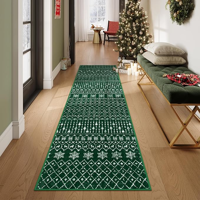 Lahome Christmas Runner Rug for Hallway 2x8 Non Slip Soft Long Kitchen Carpet Runner Washable Low Pile Xmas Snowflake Carpet Runner for Entryway Bathroom Holiday Winter Home Decor Green Hana