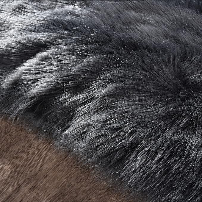Latepis Dark Grey Faux Fur 4'x5'10" Area Rug, Soft Plush Faux Fur Sheepskin Rugs for Living Room, Washable Fluffy Fuzzy Rug for Bedroom and Living Room, Luxury Room Decor, Rectangle