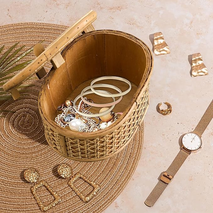 SOFE Rattan Decorative Box with Lid, Small Oval Box for Storage, Hand-Woven Display Boxes for Organizing Jewelry, Candies, Snacks, Keys, Farmhouse & Boho & Modern Home Decor, Dresser Decor