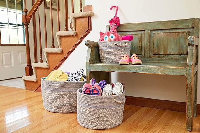 Super Area Rugs Wool-Made Soft Storage Basket with Handles Braided Trendy Decorative Bin, Silvermist, 10" x 8"